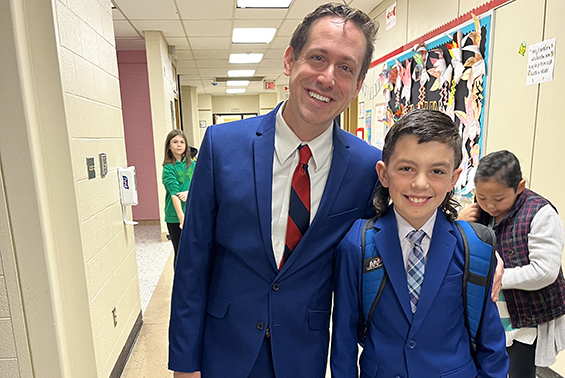 Okte 4th grade teacher Mr. Carter twinning with his student, Jack. The Okte 4th graders spent the day at the NYS Capitol for a field trip and dressed for the occasion!