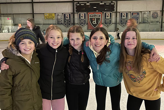 Shatekon gr. 5 takes to the ice! Happy Winter Break!