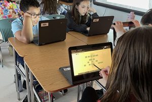 Gowana Team 6-2 students were inspired by journalist Kelly de la Rocha, to become confident with word play, making their very own poem renovations!