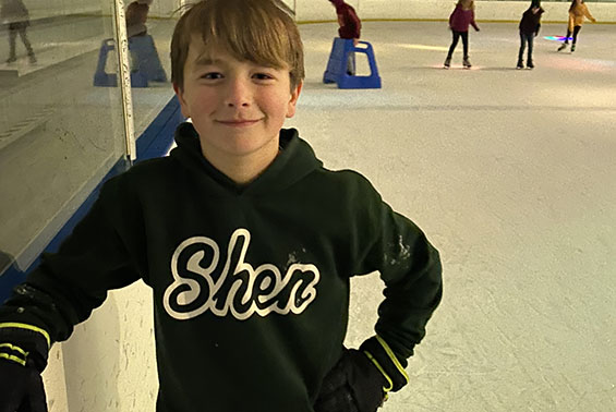 Shatekon gr. 5 takes to the ice! Happy Winter Break!