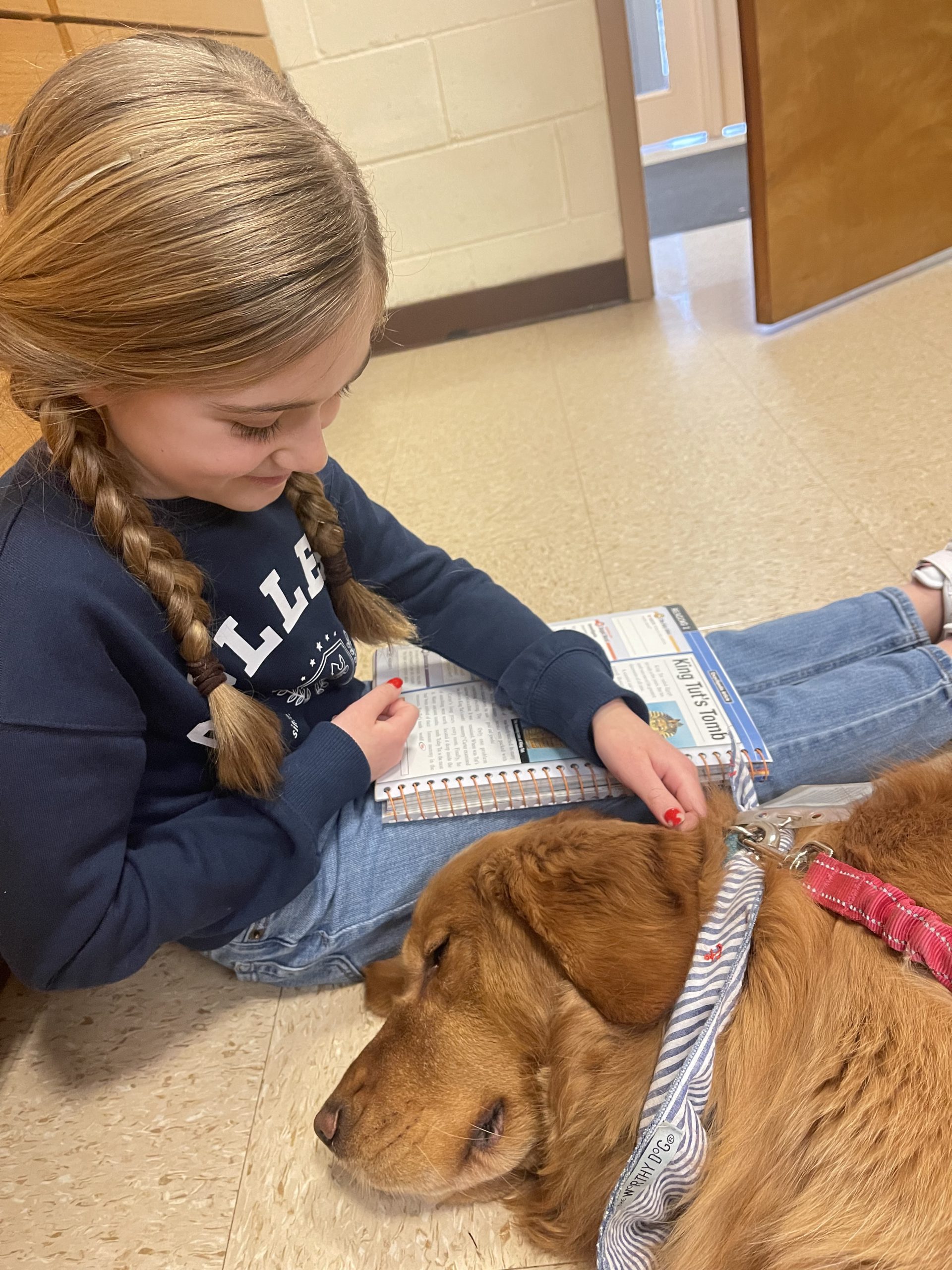 Skano students were excited to be able to read about King Tut to our therapy dog Hazel.