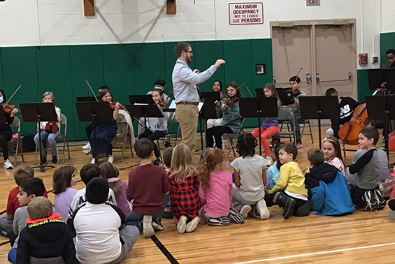 Chango's 5th grade Orchestra with Mr. Goodwin and 4th/5th grade Chorus with Mr. Poore perform for the students and staff. 