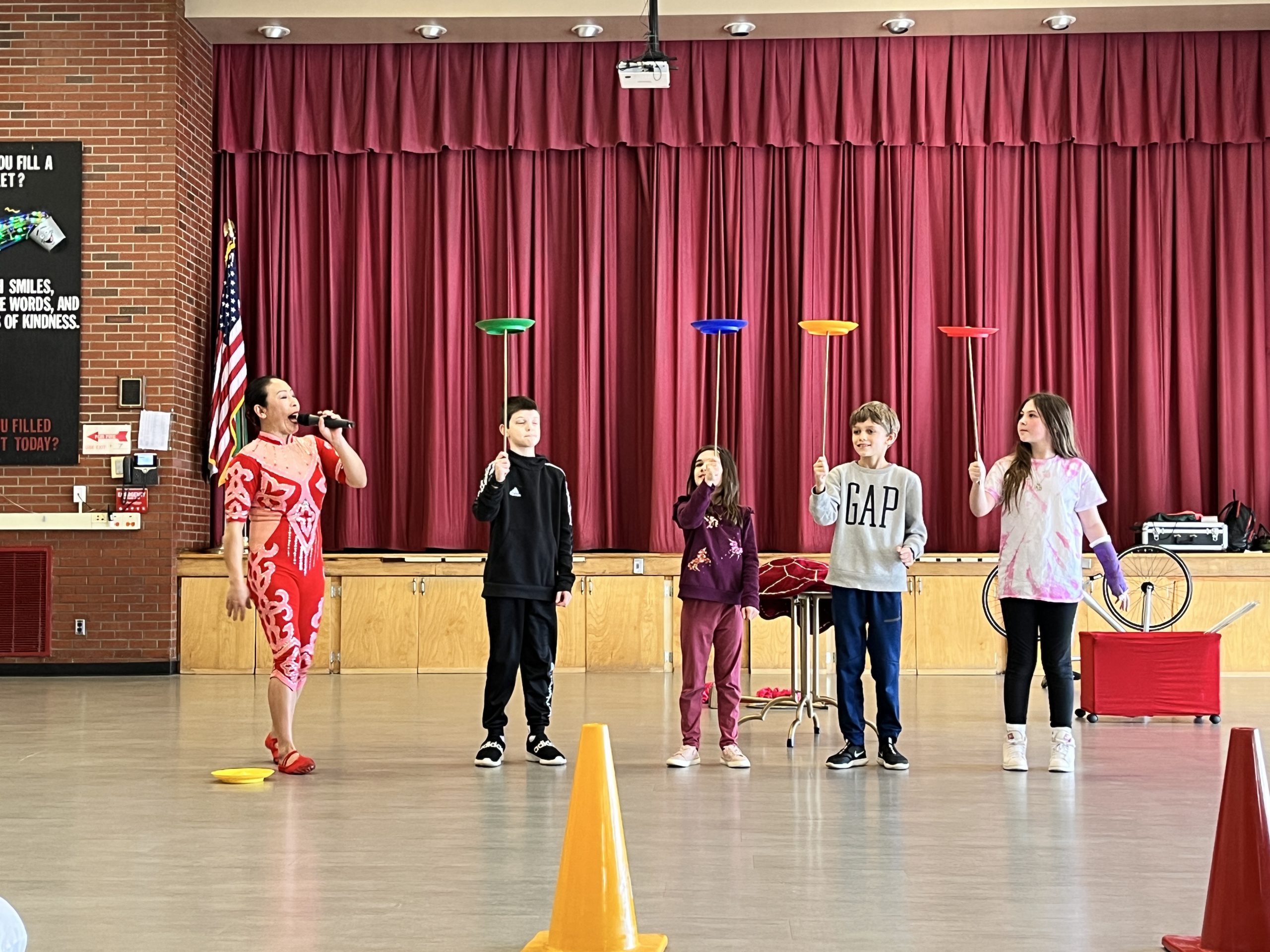 Skano students were mesmerized as they learned about the Chinese culture and the Lunar New Year through dance and acrobatics with Li Liu funded by our Skano PTA. 
