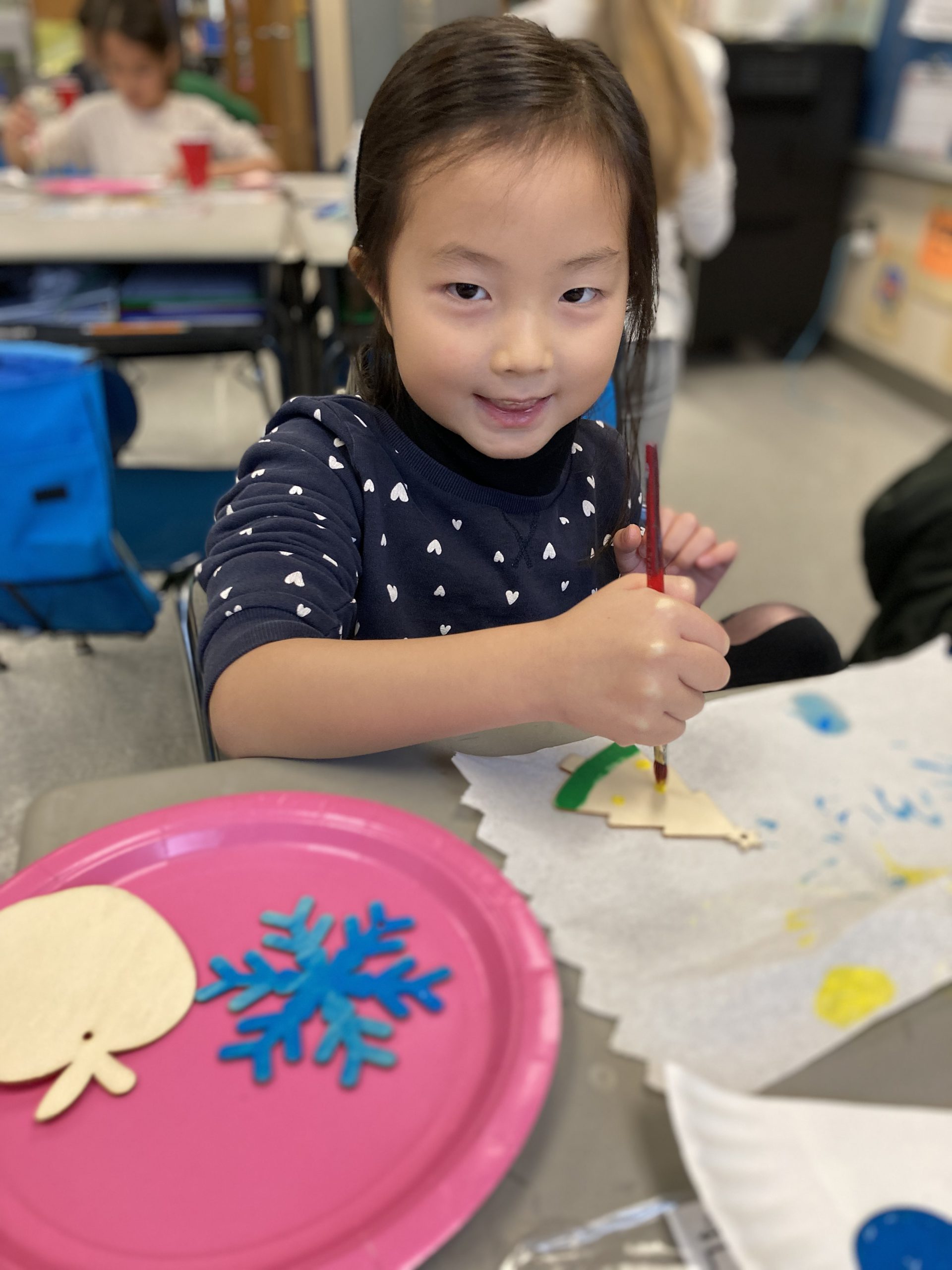 Arongen second graders in Mrs. Jacon’s class made ornaments to raise money to adopt two endangered animals as well as donate to local charities and the Make-A-Wish Foundation. The students  learned that giving back is so important and one person (or one class community) can make a difference.