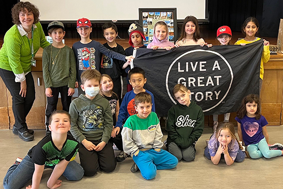 Maryellen Wander-Eyer, former teacher and mother at Tesago and now author of the book Finding the Blaze, presented her book to students at Tesago in January.