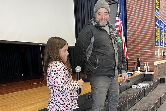 Dad Joke Friday was huge success at Orenda. The students laughed all lunch long! 