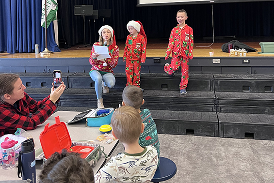 Dad Joke Friday was huge success at Orenda. The students laughed all lunch long! 