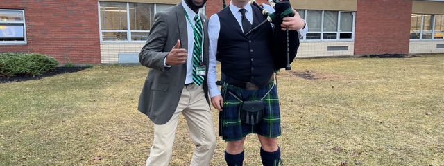 Karigon’s favorite bagpiper, Mr. McCarthy, graced us with the gift of music as we entered the building, creating a truly memorable atmosphere on Saint Patrick’s Day.